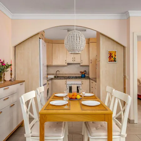 Apartment Caracas De By Interhome