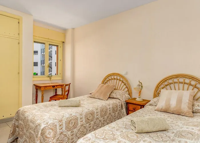 Caracas De By Interhome Marbella